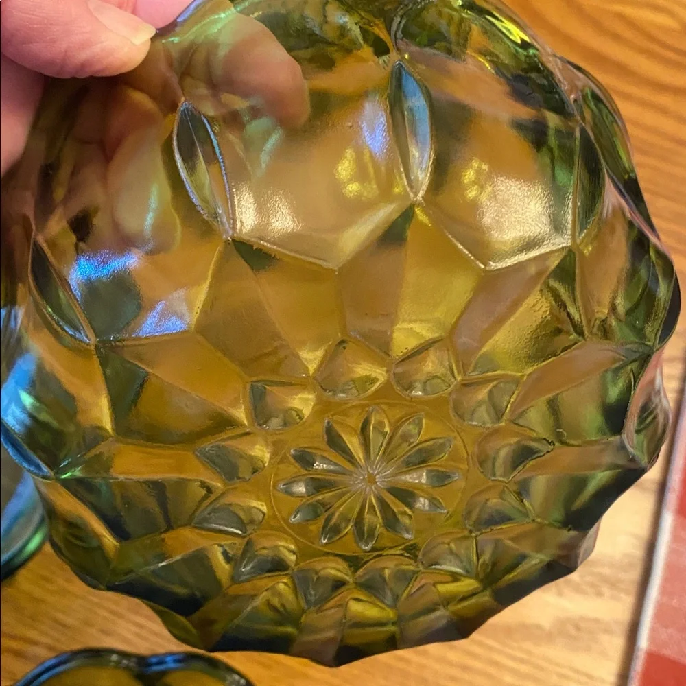Vintage Indiana Mid Century Green Scallop Set of (4) Total, Green Glass Bowls